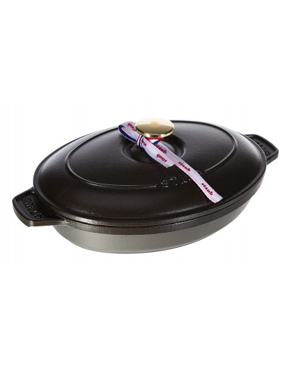 Staub: Oval Covered Casserole Dish, 23 x 17 cm, Black